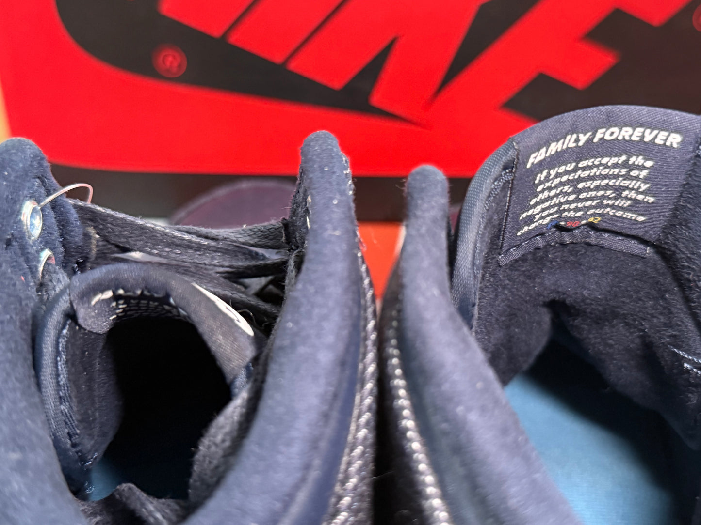 Air Jordan 1 Retro BG ‘Family Forever’