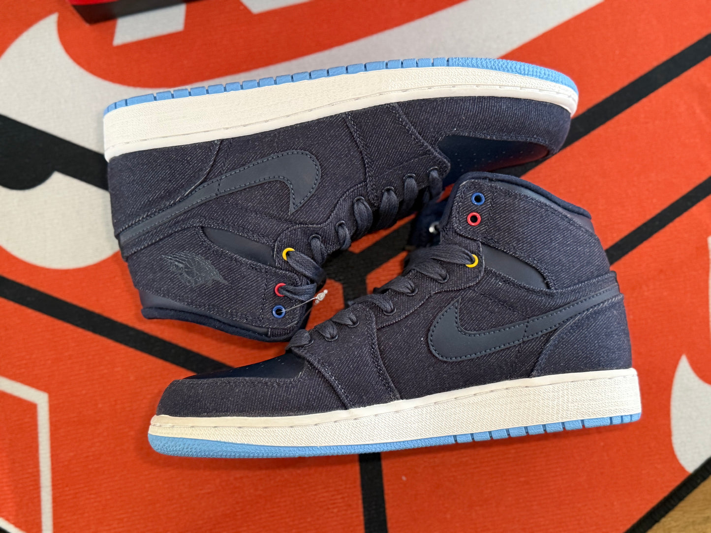 Air Jordan 1 Retro BG ‘Family Forever’